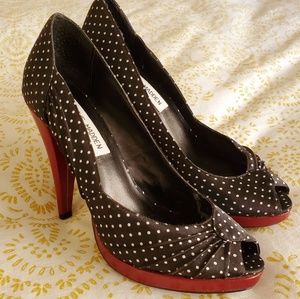 Steve Madden Pinup Peep Toe Pleats White Polka dot